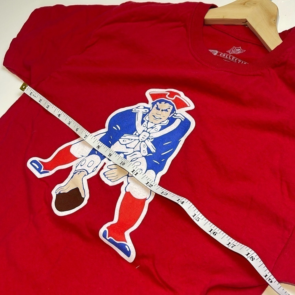 Men's NFL New England Patriots Rewind Logo Tri-Blend T-Shirt - Size Medium - Picture 6 of 7